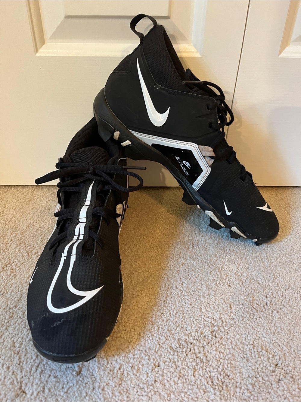 Men's Nike Alpha Menace 3 Shark football cleats